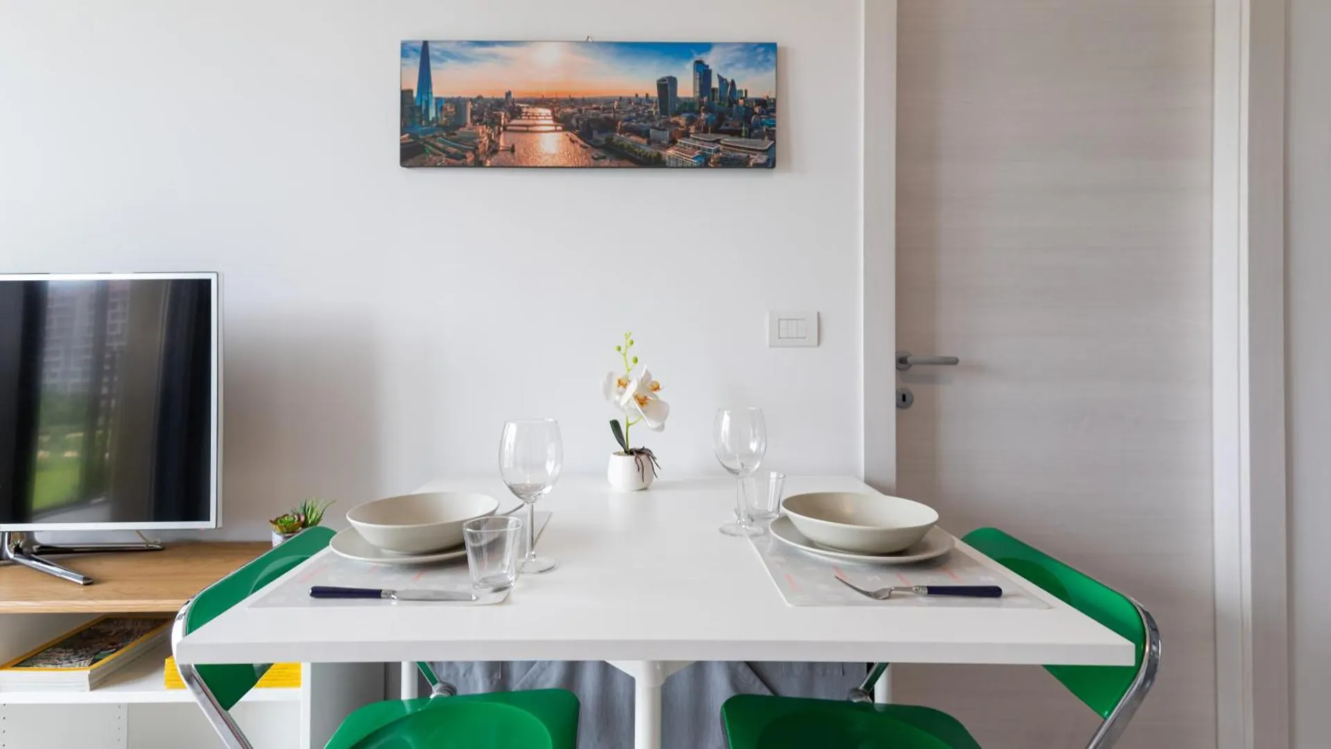 Italianway - Pasolini 74 - Feel Uptown Milano Daire
